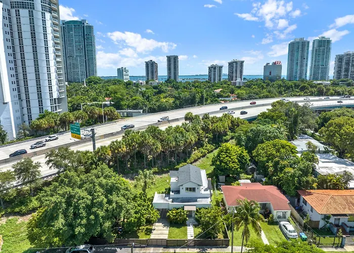 Stunning Home Lifestyle Miami