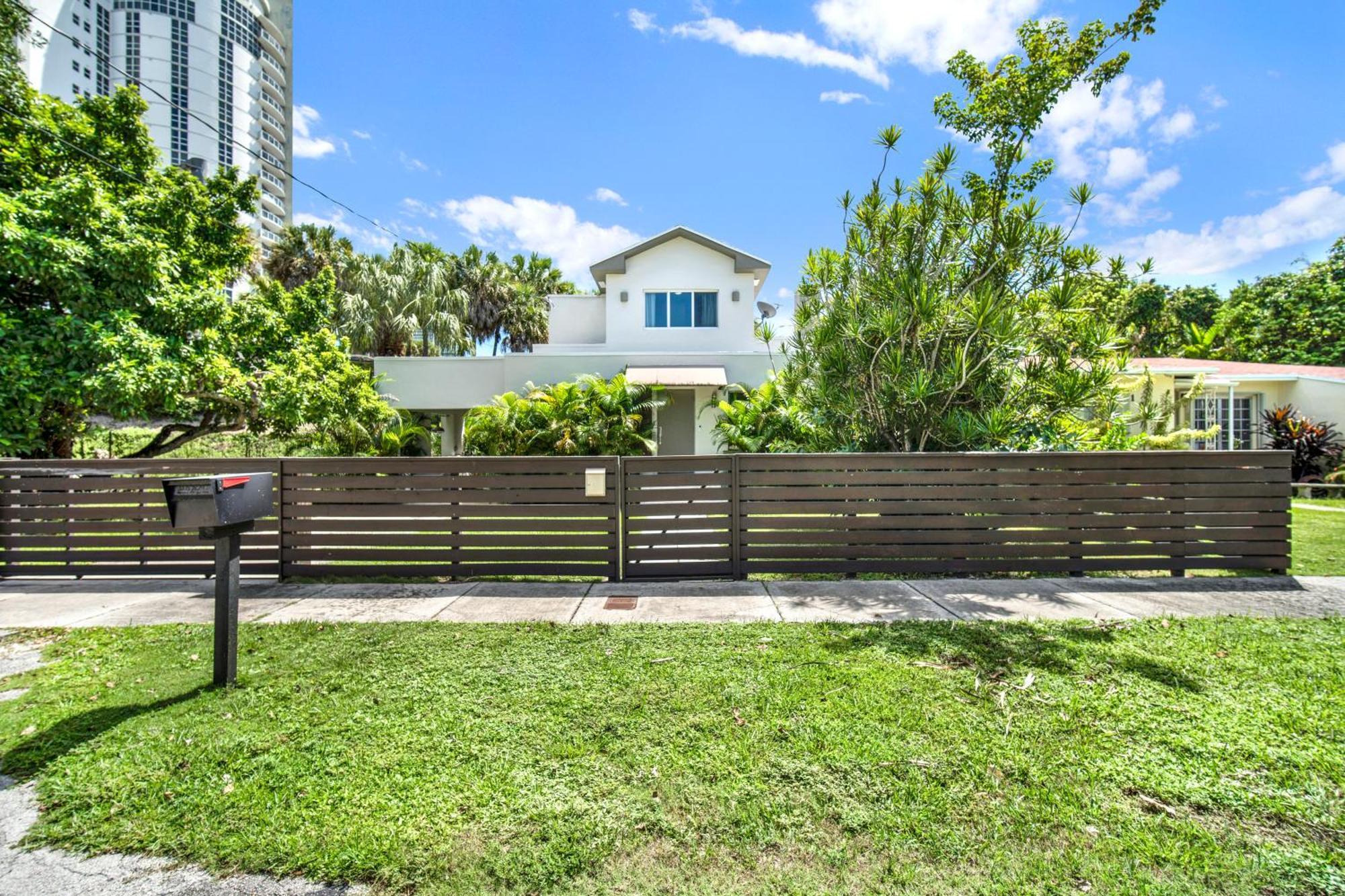 Stunning Lifestyle Miami